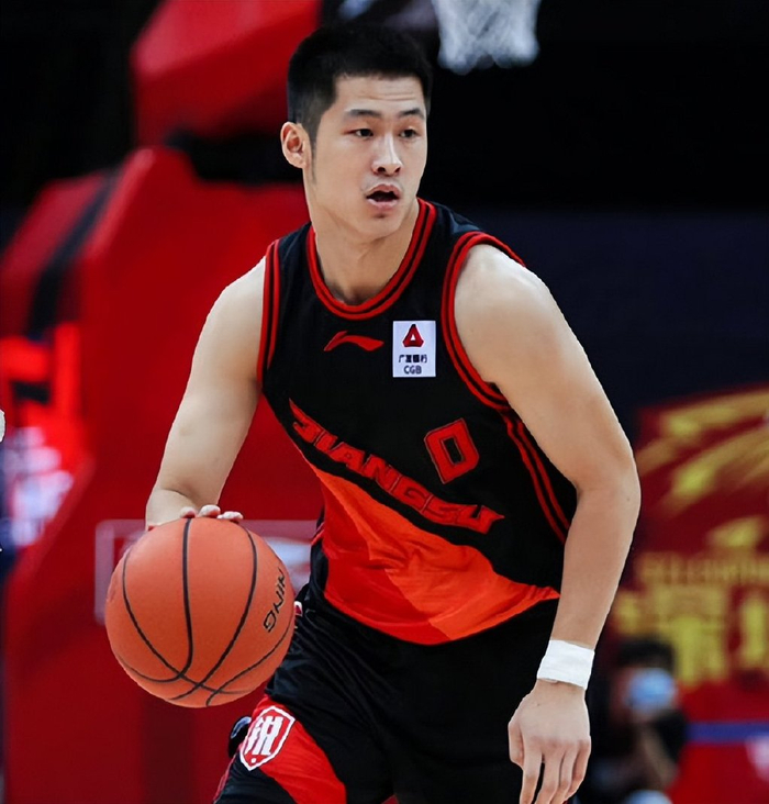 旺财28娱乐-赛后托特纳姆调整名单以备CBA季后赛，篮板制胜环节打磨，管理层满意，医务组通报恢复的简单介绍